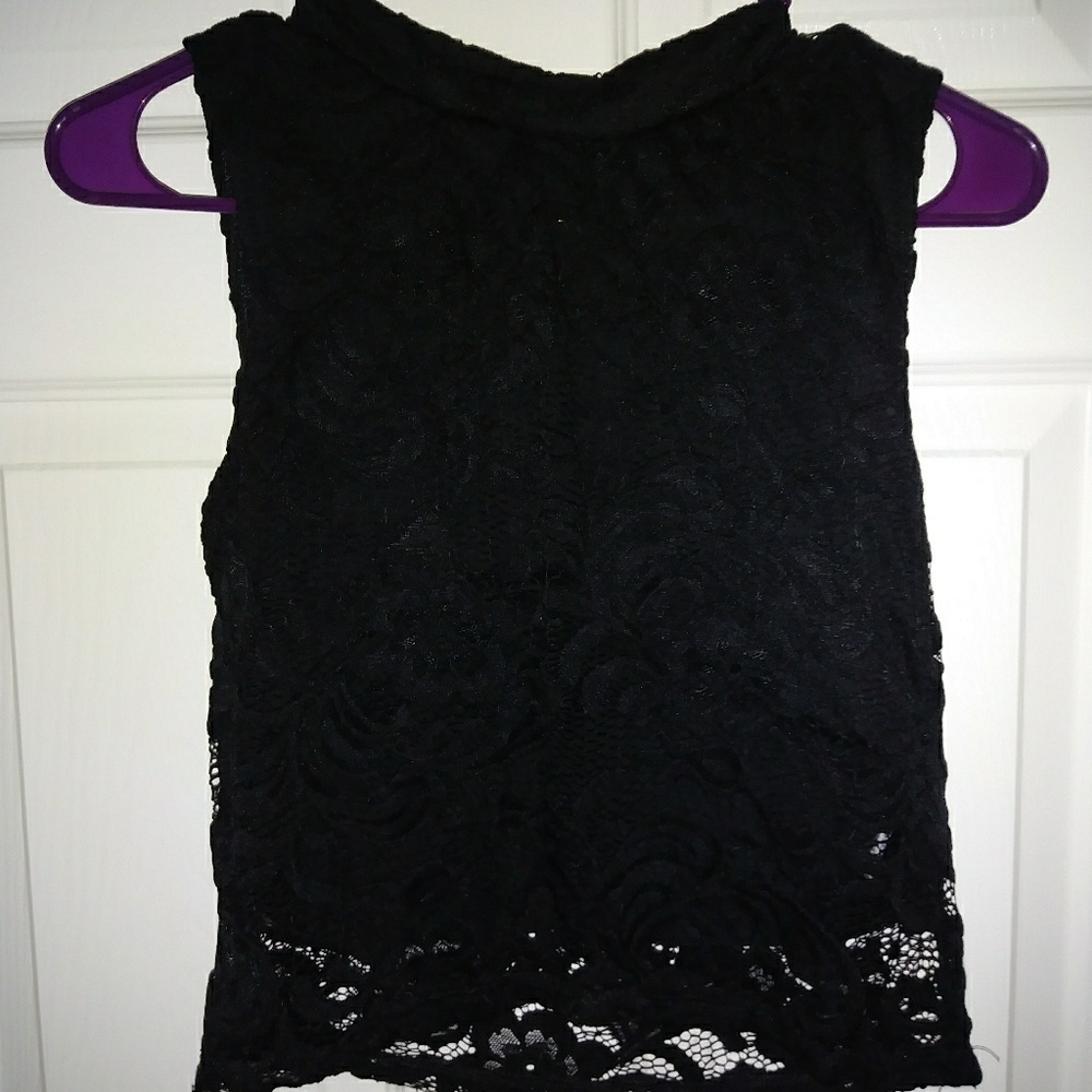 Black lace crop top